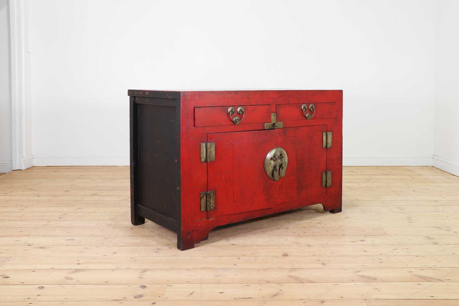 A red-lacquered elm side cabinet, - Image 5 of 12