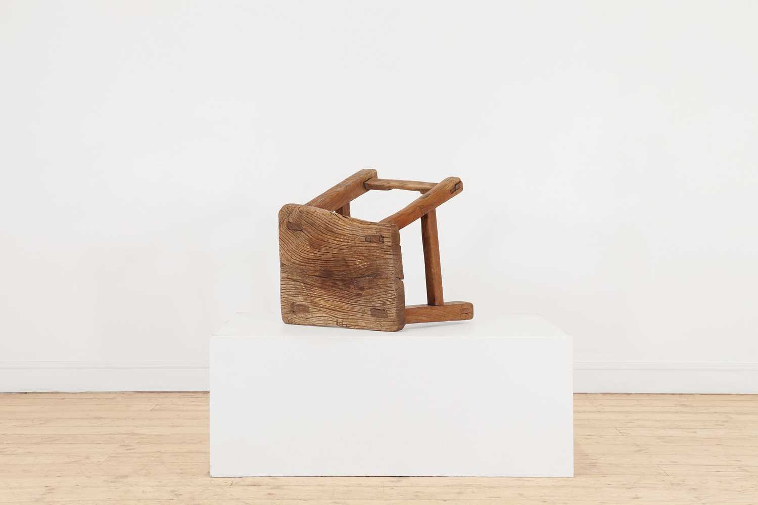 A joined elm stool, - Image 4 of 5