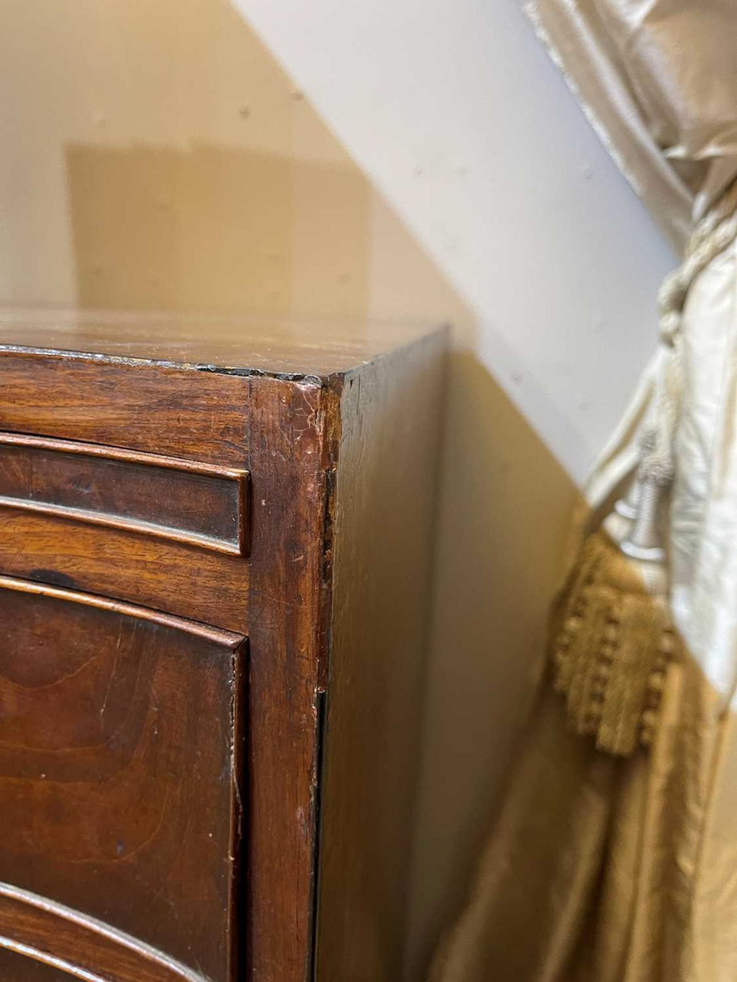 A George III mahogany bachelor's chest, - Image 13 of 30