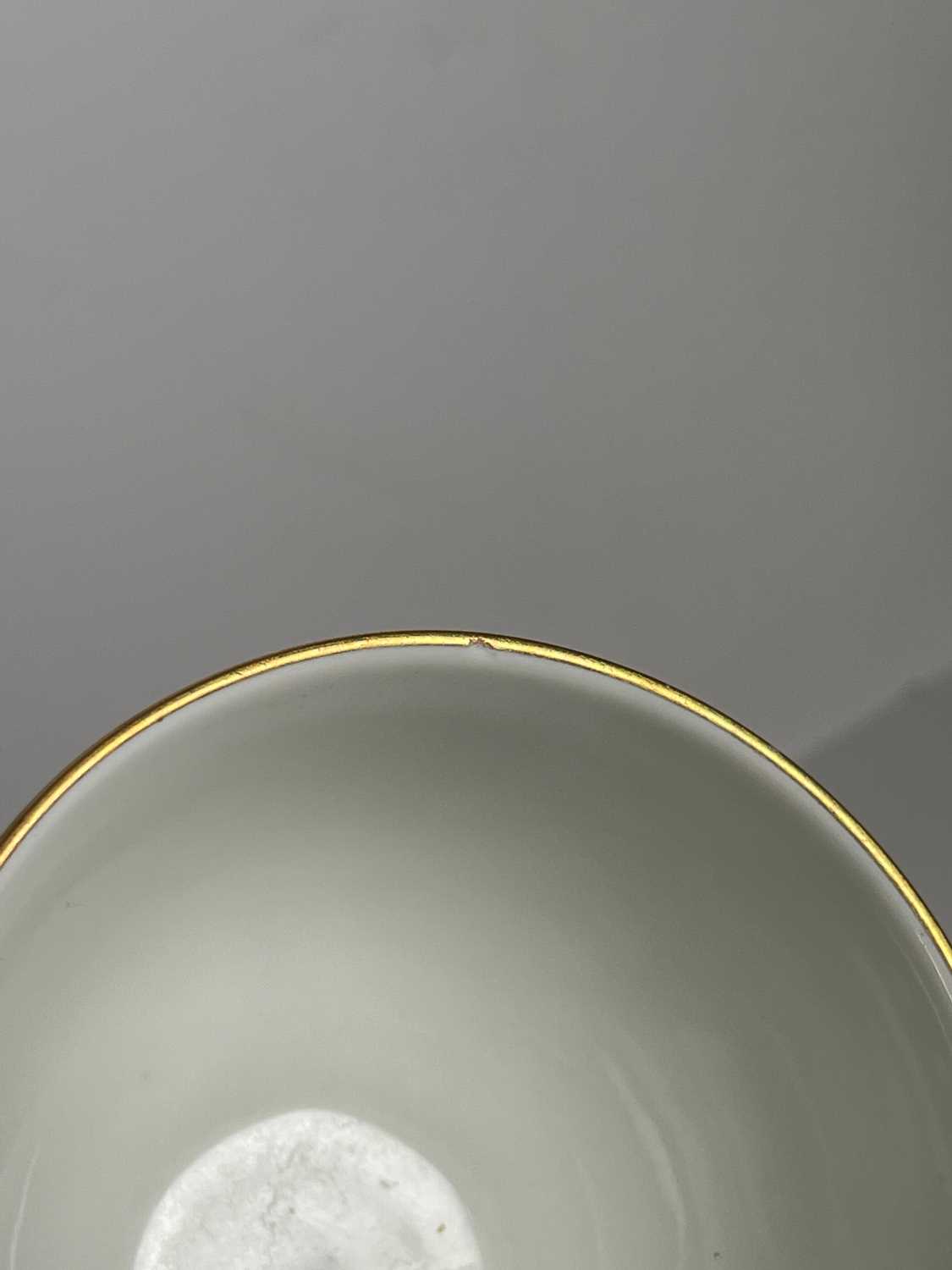 A Herend porcelain 'Rothschild Bird' dinner service, - Image 29 of 40