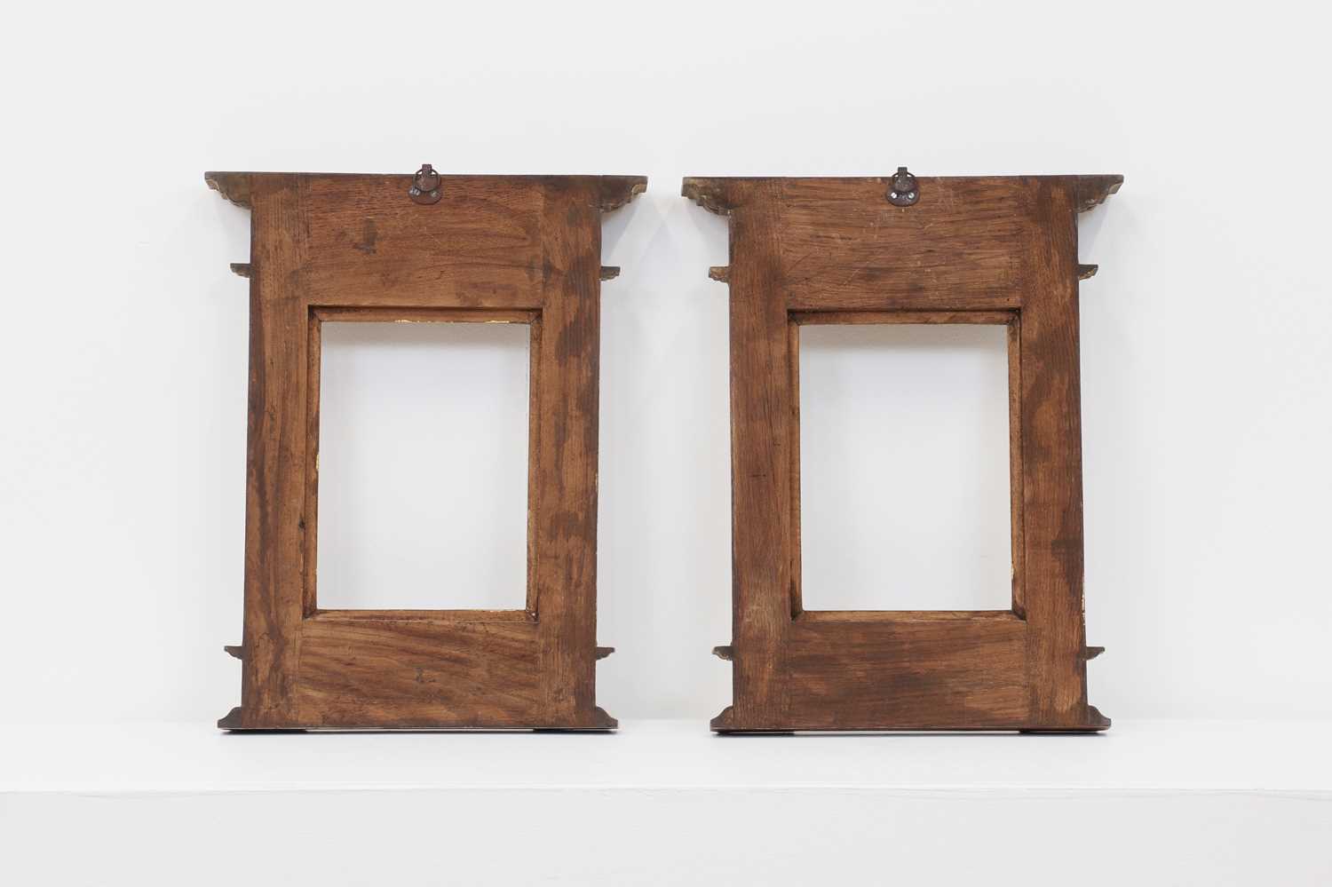 A pair of painted and giltwood tabernacle frames, - Image 4 of 10