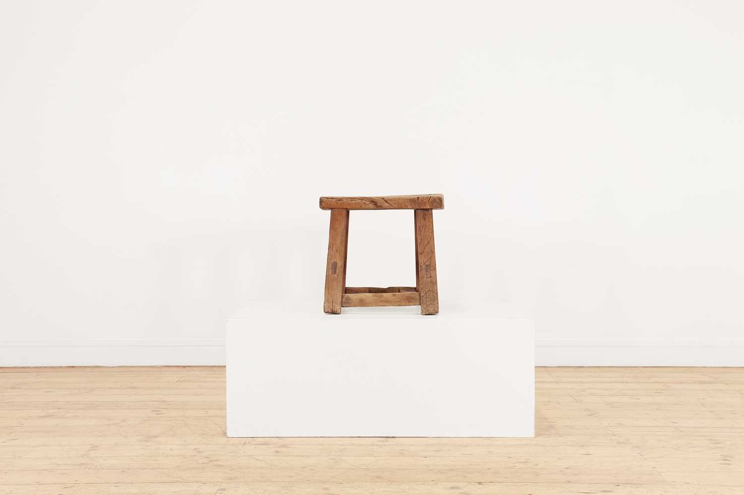 A joined elm stool, - Image 3 of 5