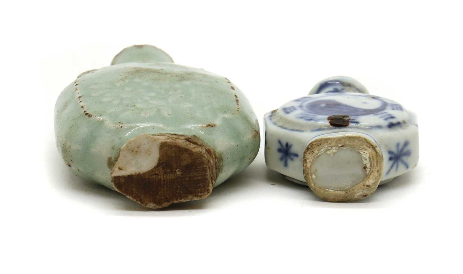 Two Chinese porcelain snuff bottles, - Image 3 of 11