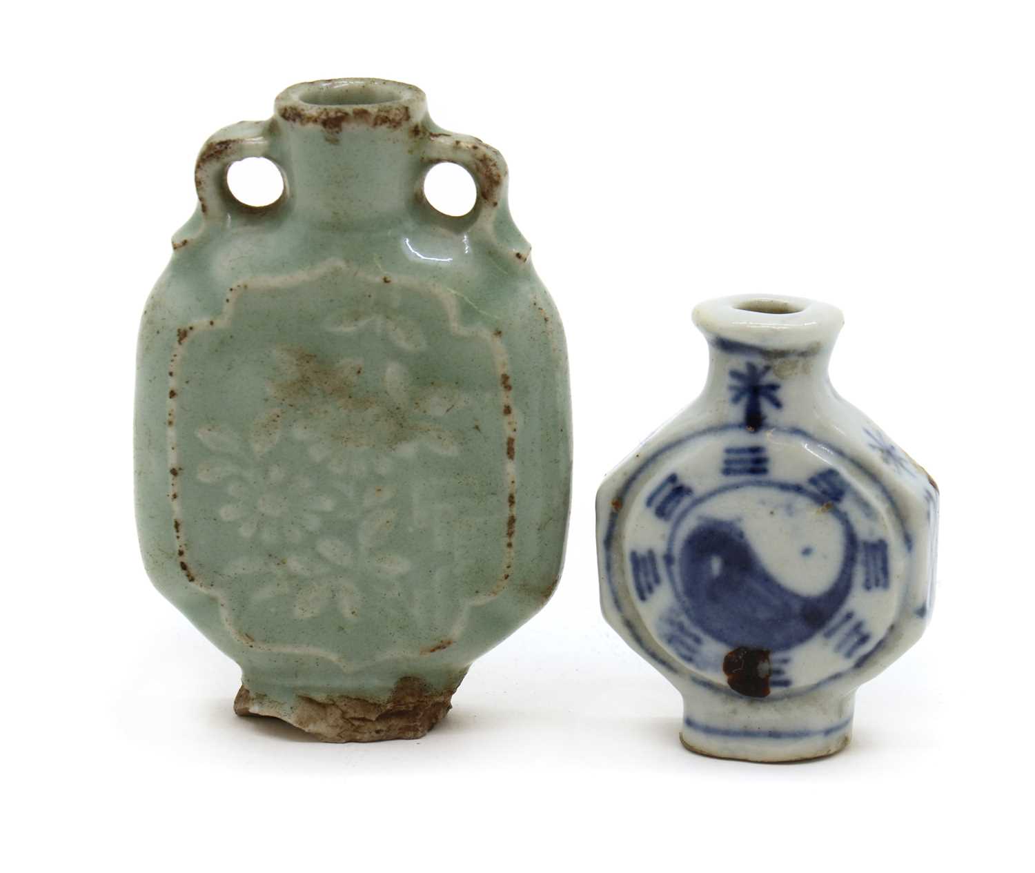 Two Chinese porcelain snuff bottles, - Image 2 of 11