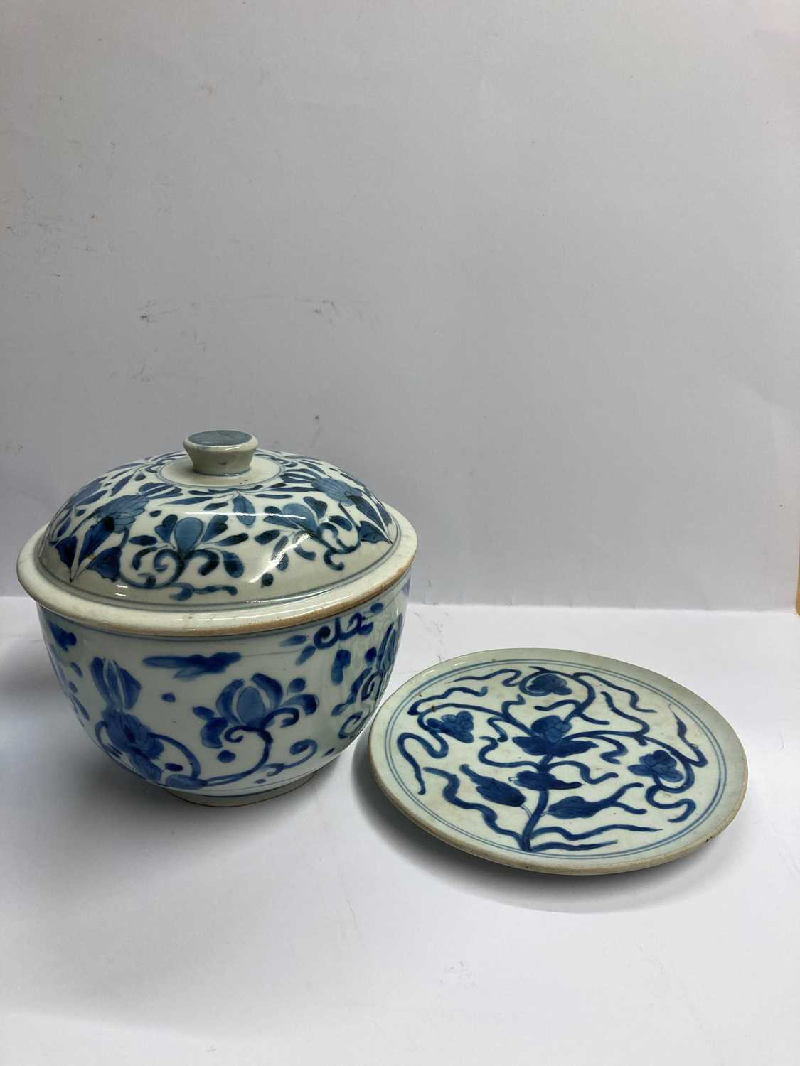 A Chinese blue and white bowl, - Image 5 of 29