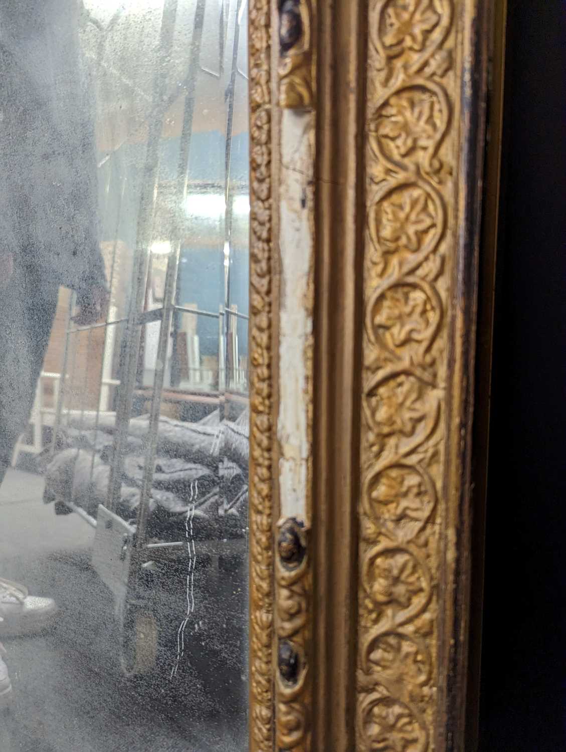 A Swedish gilt wall mirror - Image 5 of 7