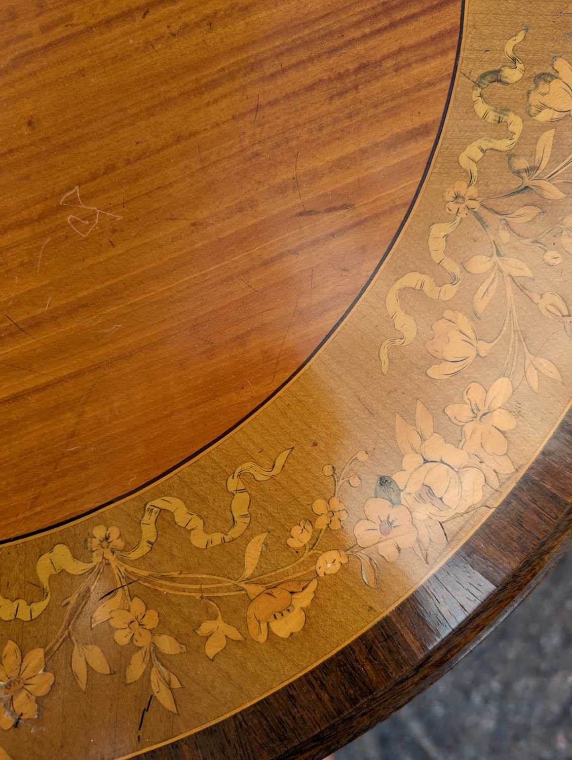 A Sheraton revival tripod table - Image 12 of 30