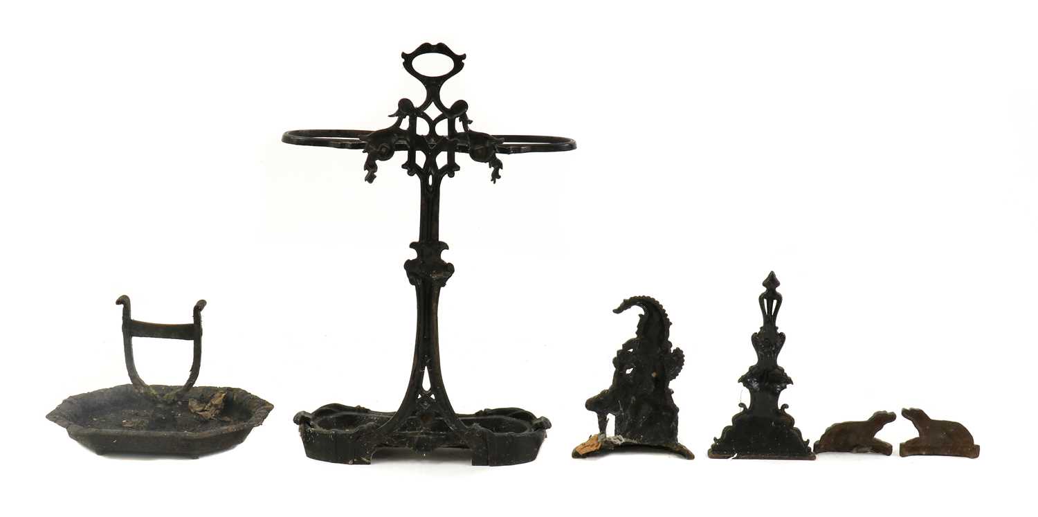 A black painted iron stick stand - Image 2 of 2