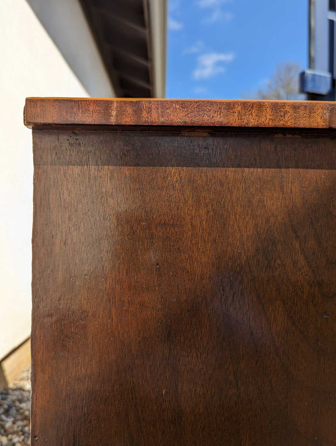 A Regency mahogany bachelor's bow front chest of drawers - Image 45 of 68