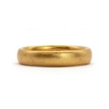 A 22ct court section wedding ring,