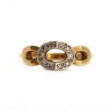 An 18ct gold diamond three circle design ring,