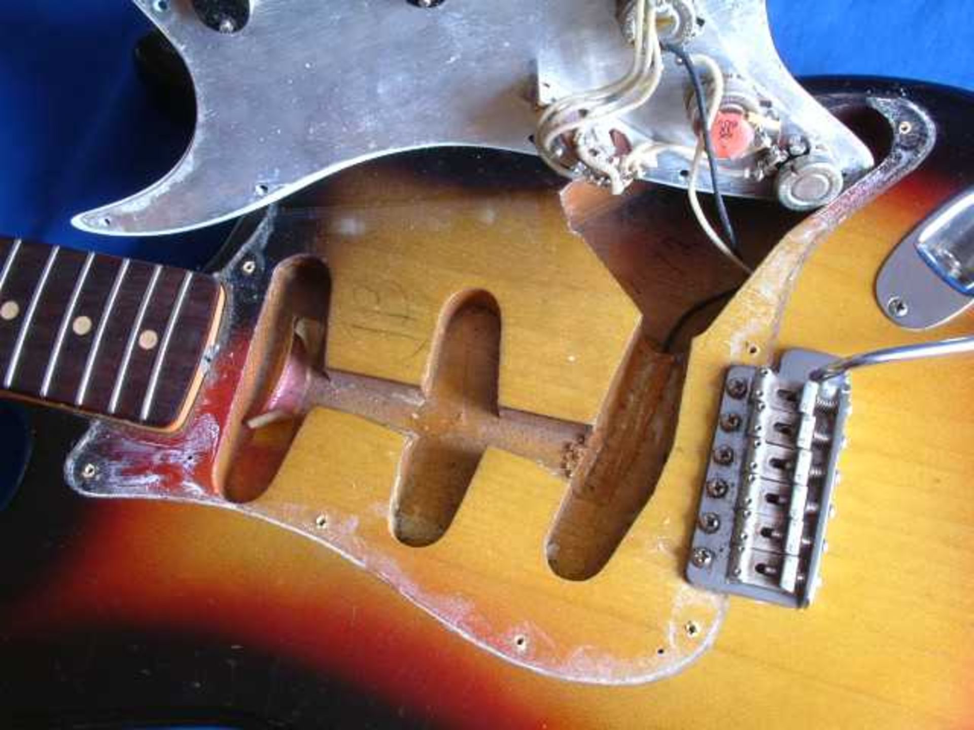 A 1963 Fender Stratocaster electric guitar, - Image 18 of 32