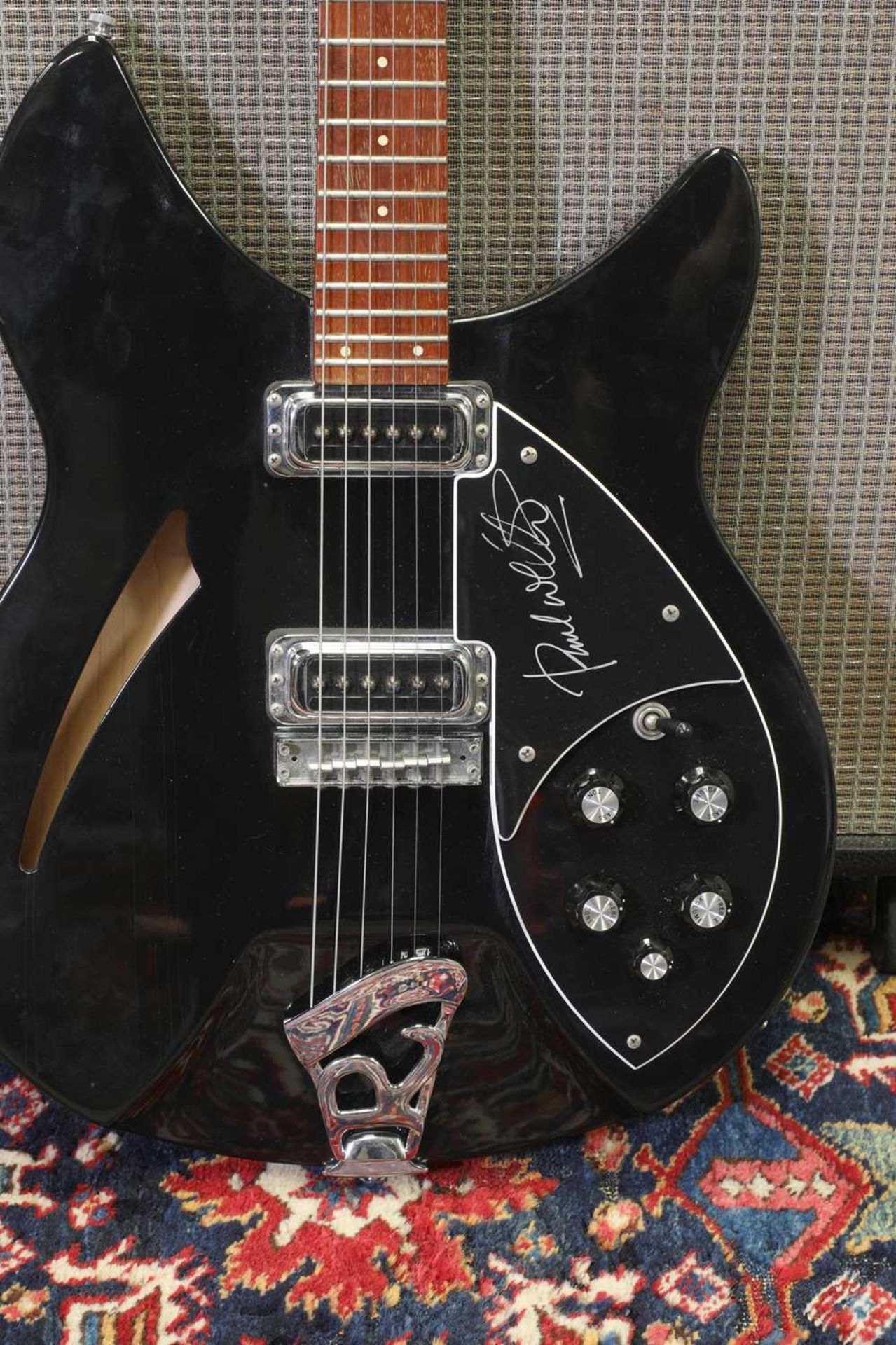 A 1991 Paul Weller signed Model 330 Rickenbacker electric guitar, - Image 2 of 4
