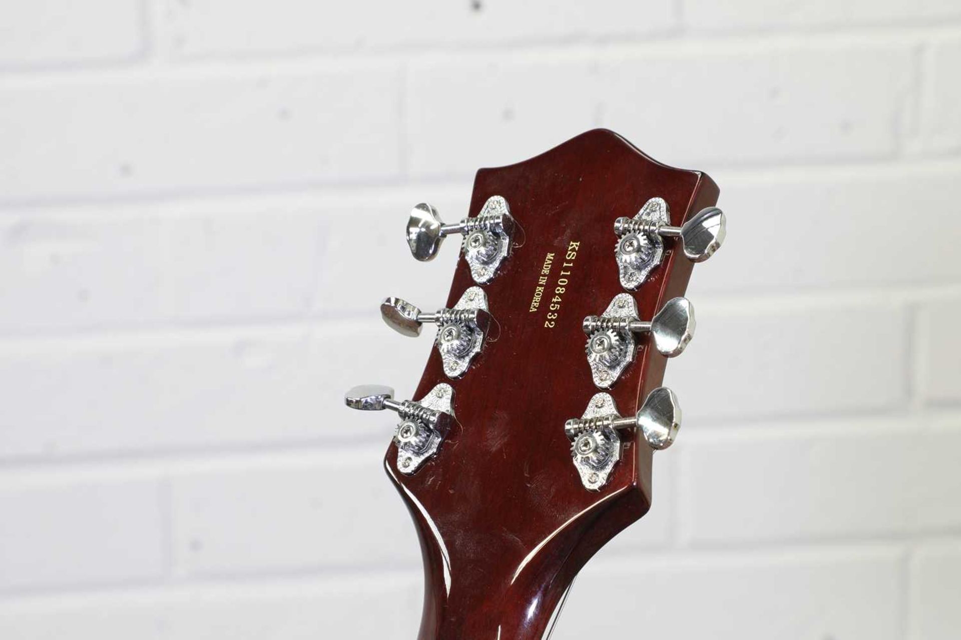 A Gretsch Electromatic semi-hollow electric guitar, - Bild 8 aus 8