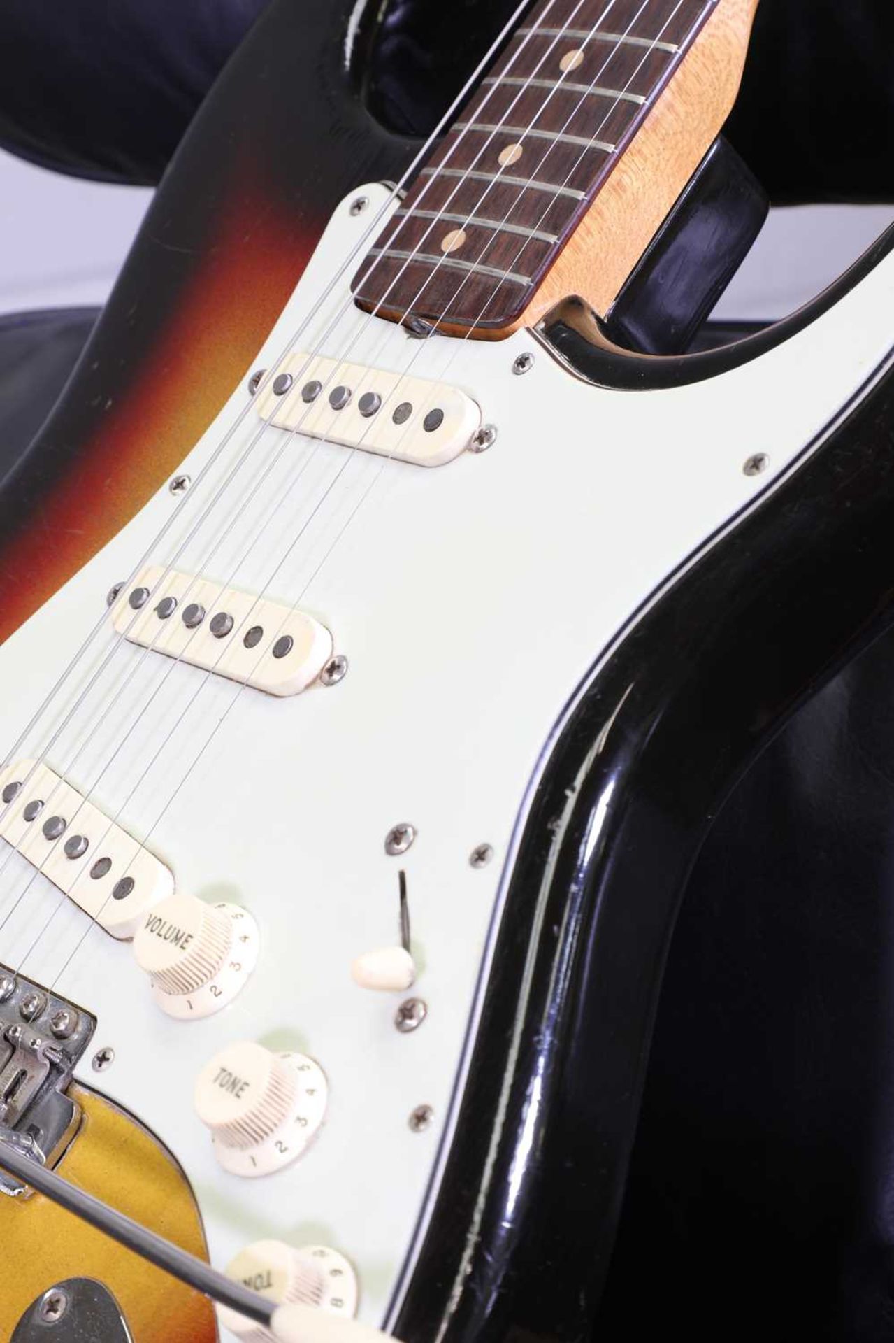 A 1963 Fender Stratocaster electric guitar, - Image 5 of 32