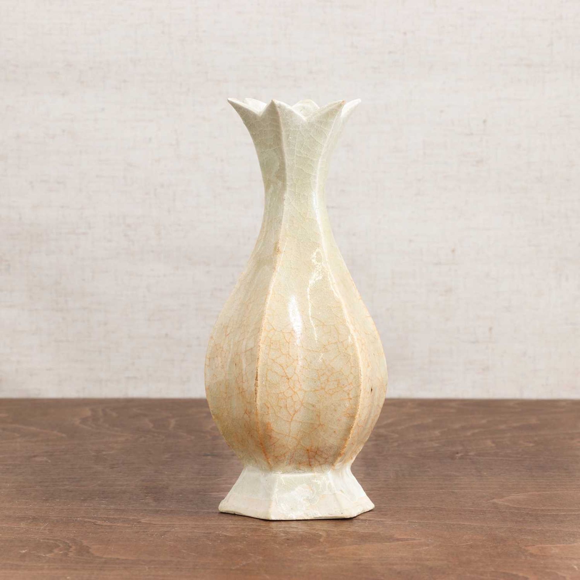 A Chinese qingbai-glazed vase,