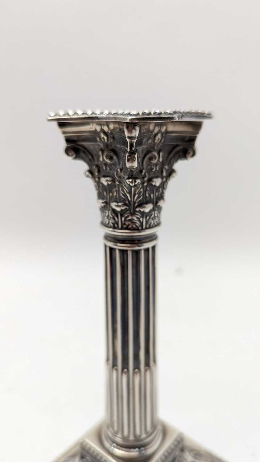 A pair of Victorian silver candlesticks - Image 19 of 24