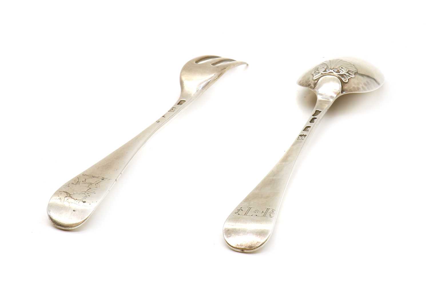 A George III silver tablespoon - Image 2 of 2