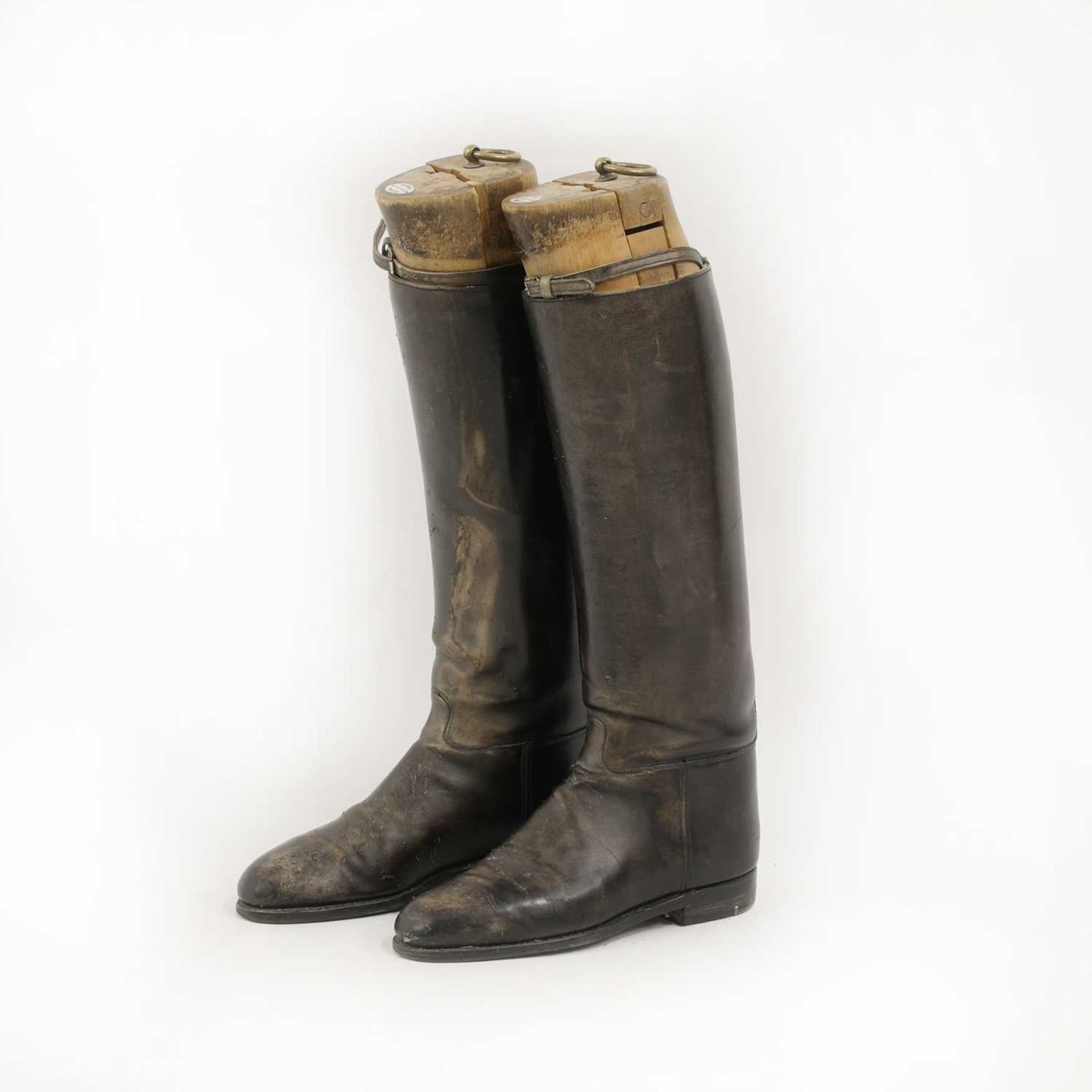 A pair of gentleman's black leather hunting boots - Image 3 of 5