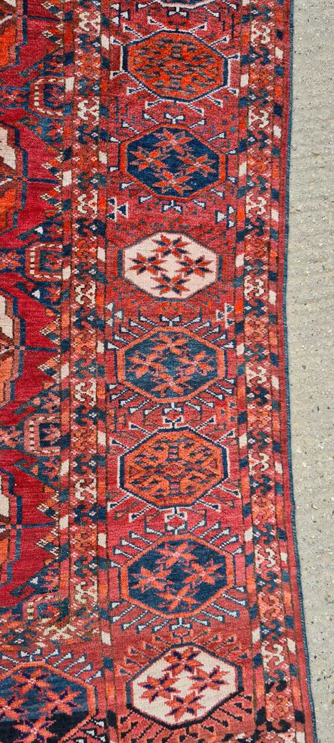 A Tekke Turkmen carpet - Image 7 of 46