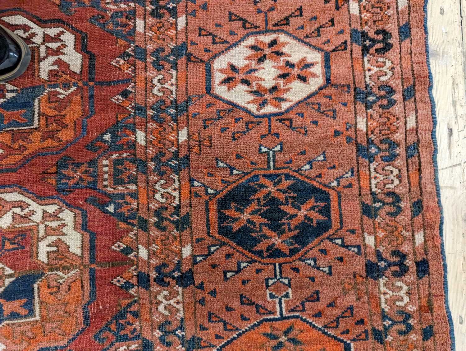 A Tekke Turkmen carpet - Image 35 of 46