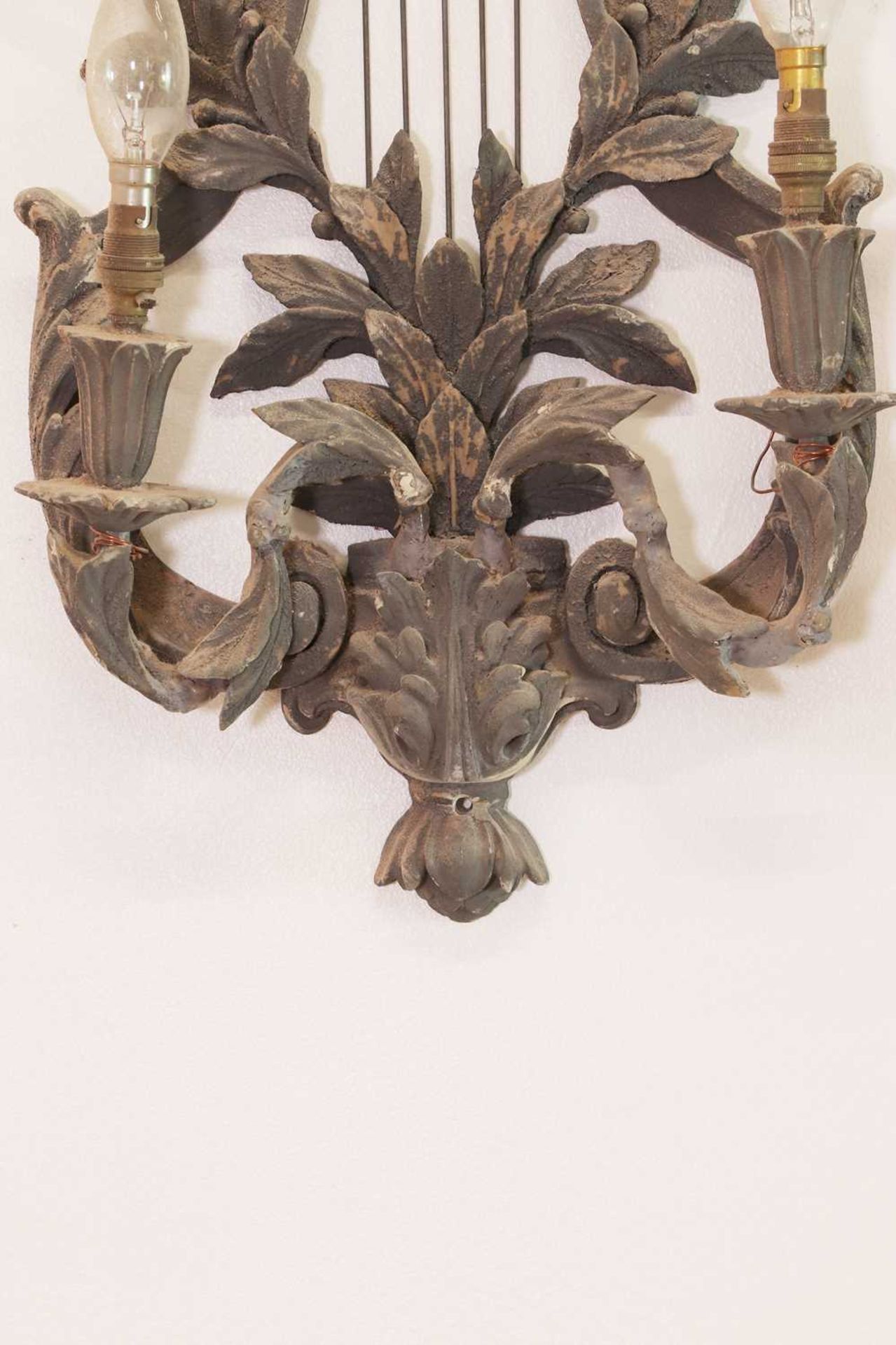 A pair of Gustavian-style painted composition wall lights, - Image 5 of 7