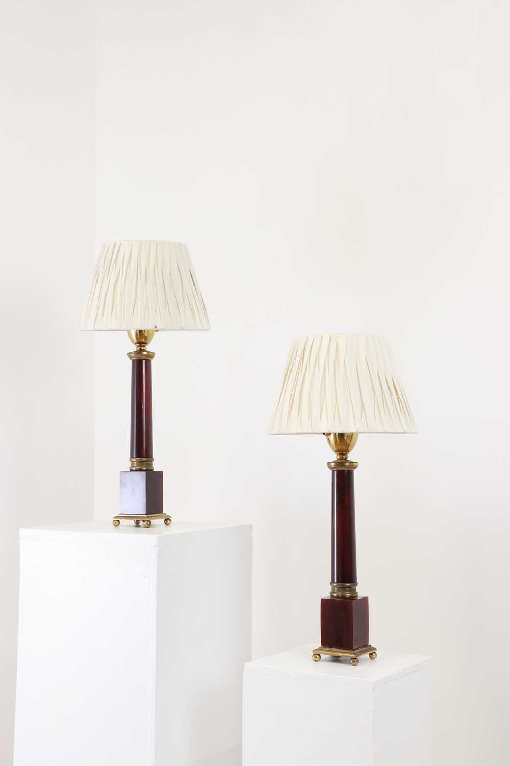 A pair of red Lucite and brass table lamps, - Image 3 of 4