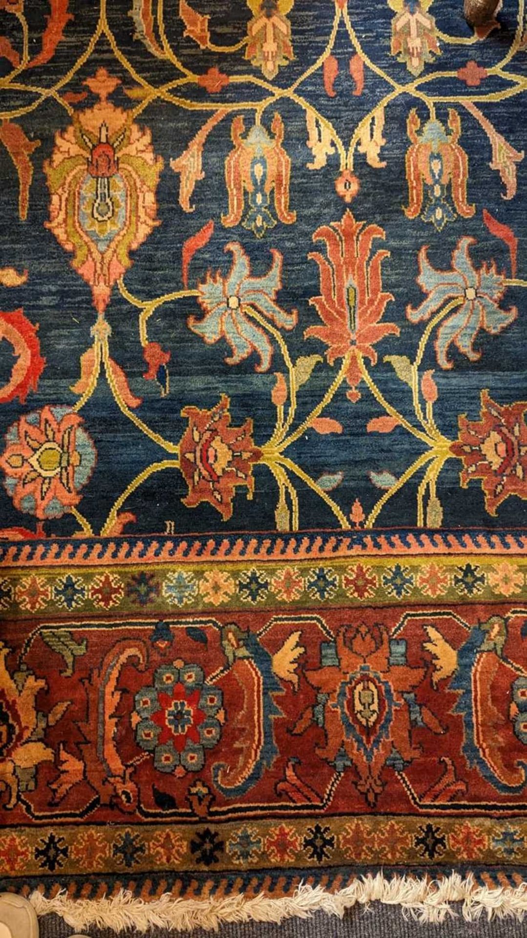 A Persian-style wool carpet, - Bild 16 aus 16
