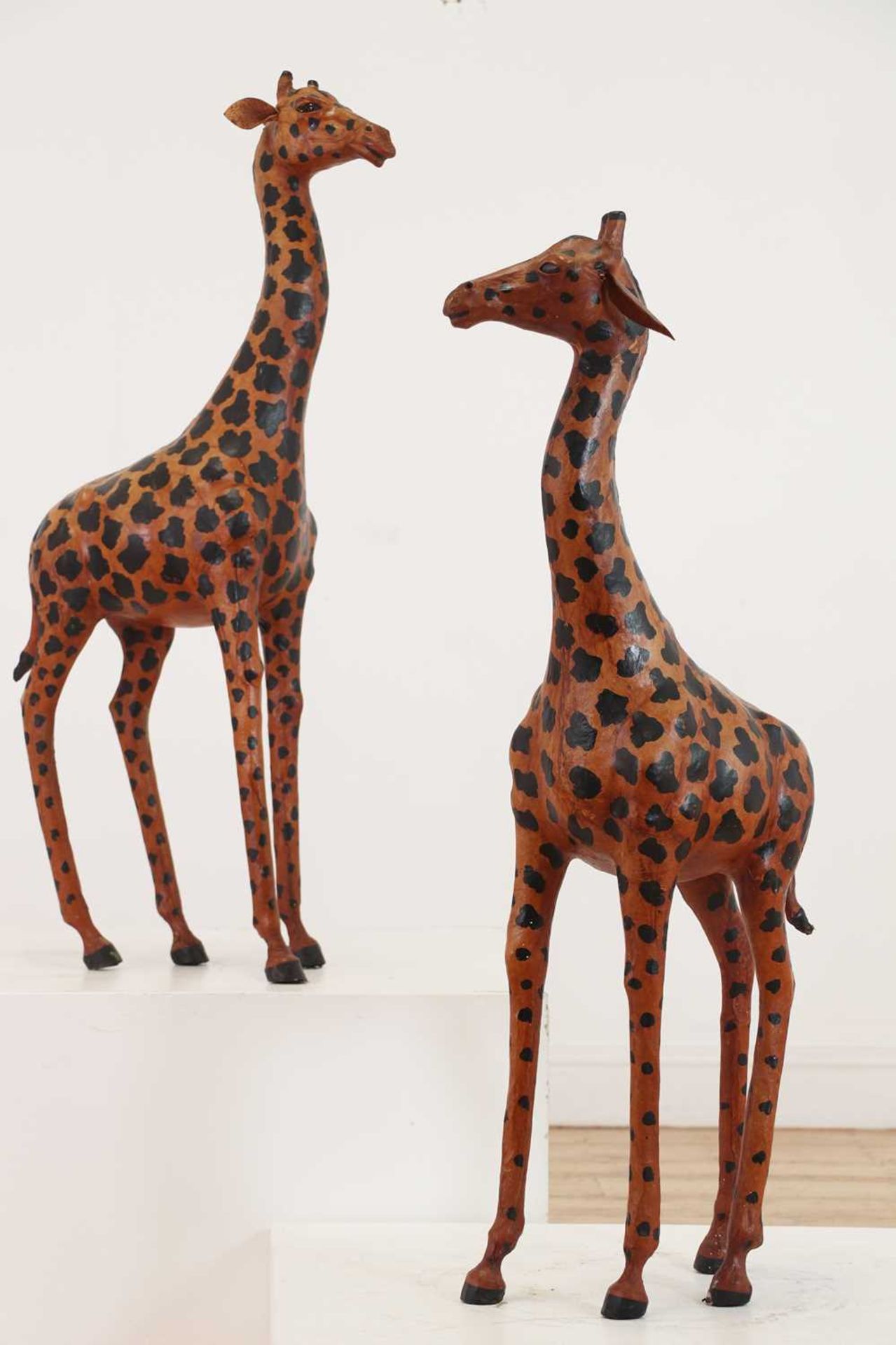 A pair of painted hide figures of giraffes, - Image 4 of 30