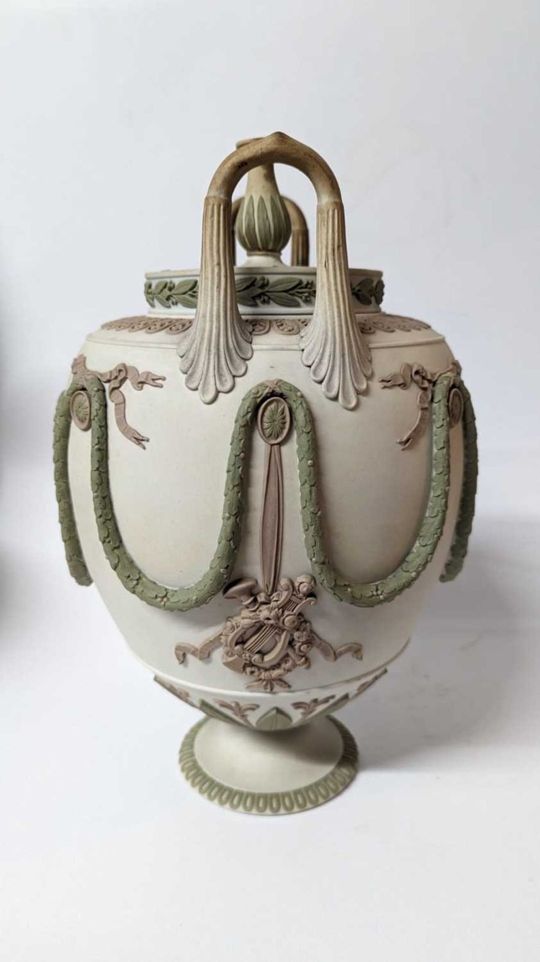 A pair of Wedgwood jasperware urns and covers, - Image 19 of 28