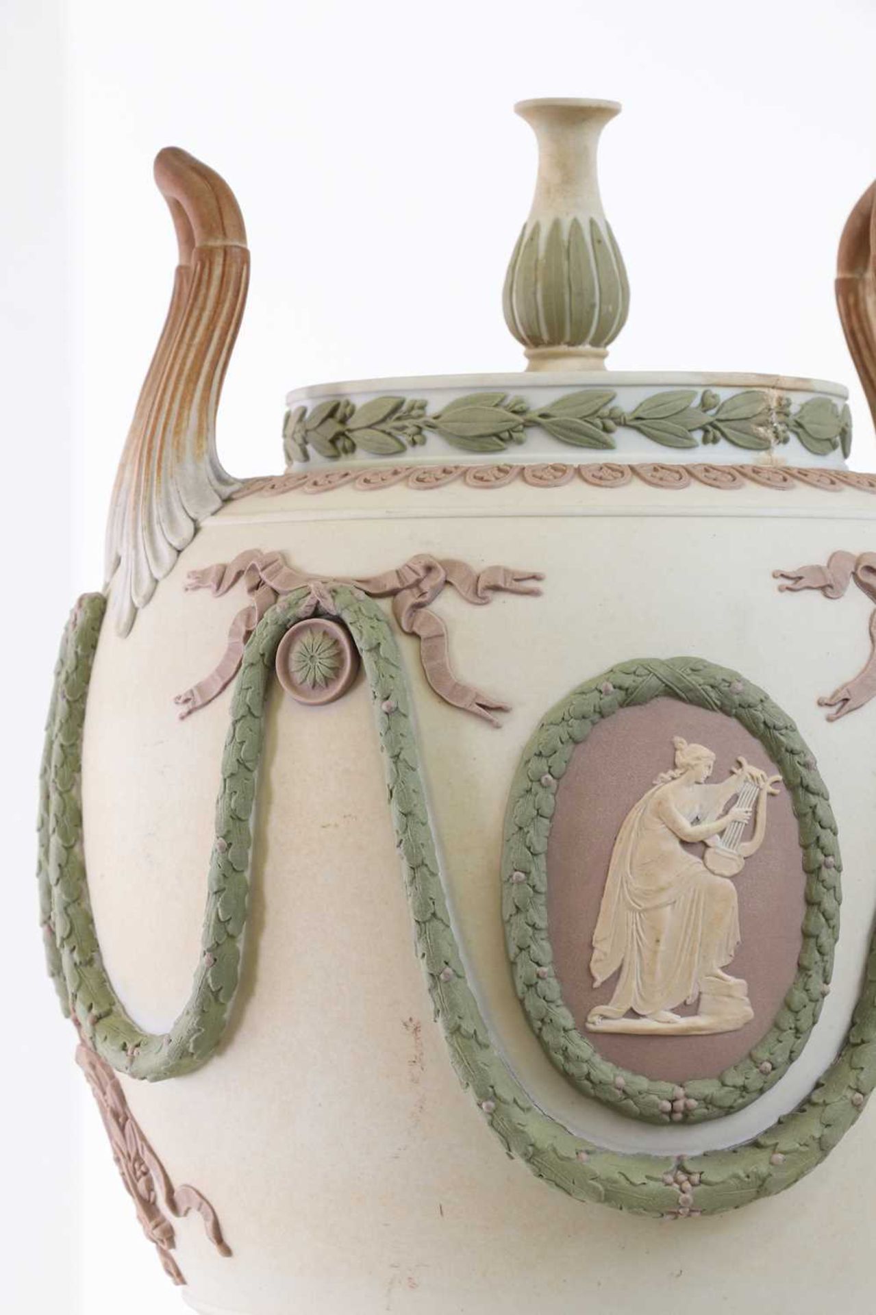 A pair of Wedgwood jasperware urns and covers, - Image 7 of 28