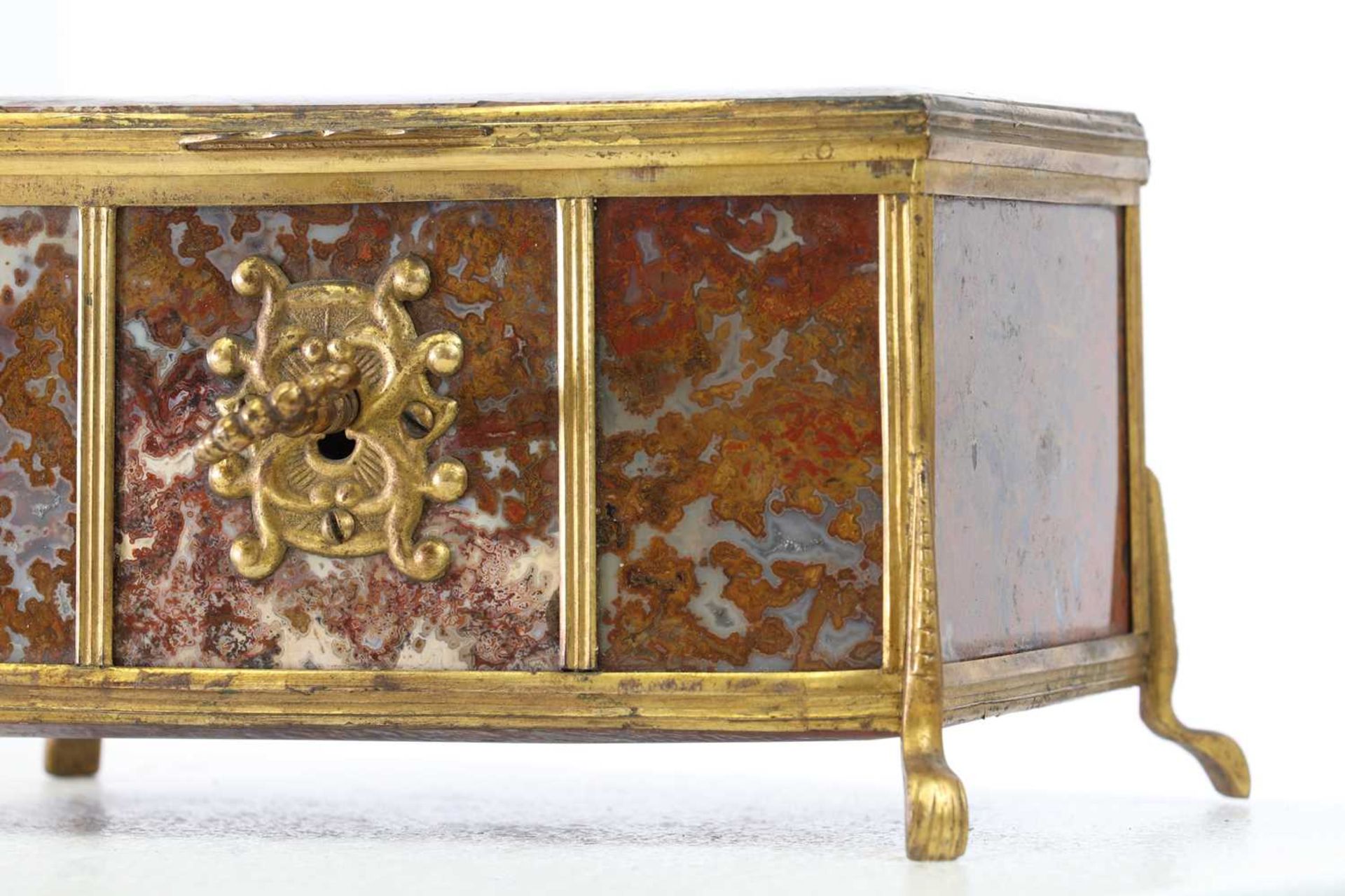 Two agate and gilt-metal-mounted caskets, - Image 6 of 14