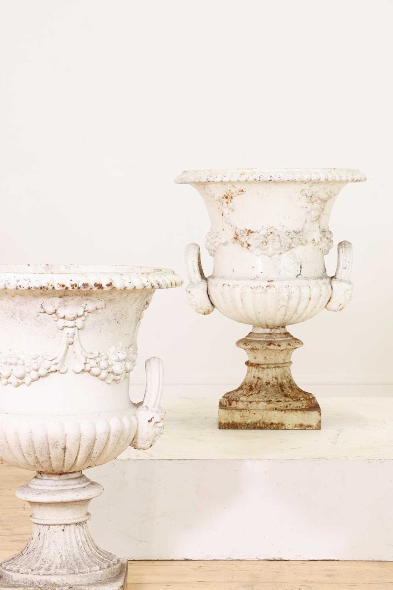 A set of four Victorian painted cast iron campana urns, - Bild 5 aus 25