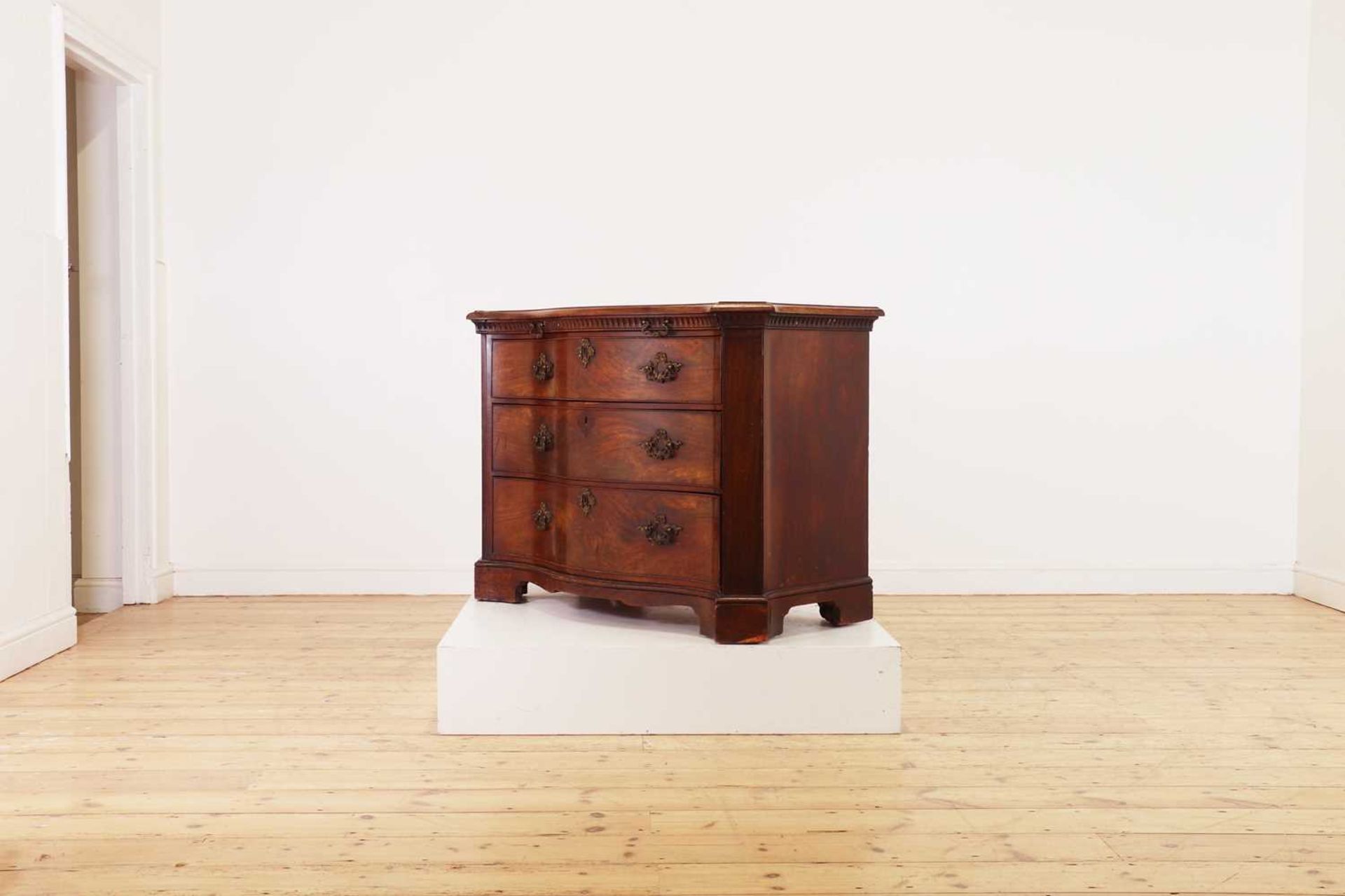 A George III mahogany serpentine commode, - Image 3 of 30