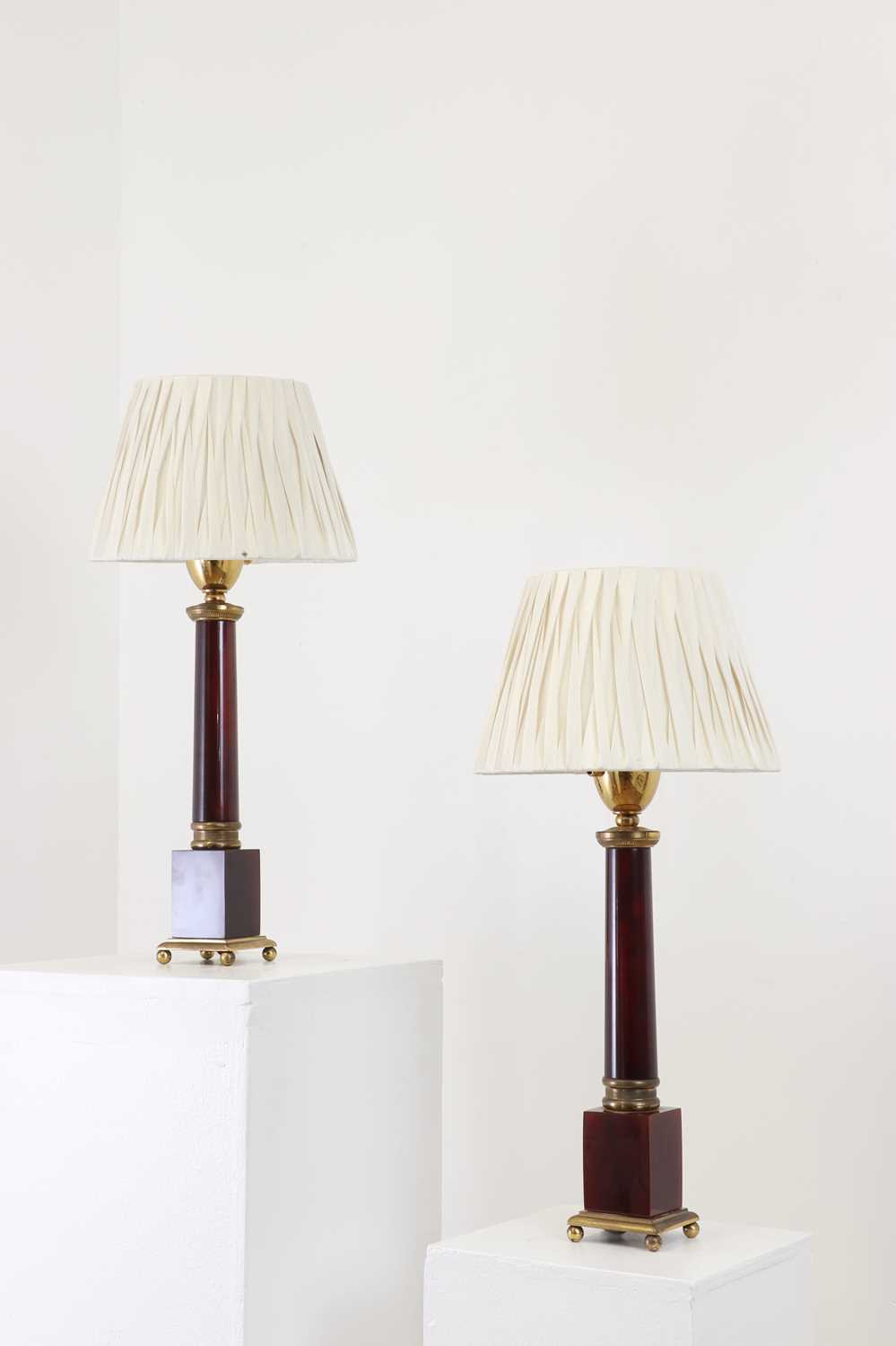 A pair of red Lucite and brass table lamps, - Image 4 of 4