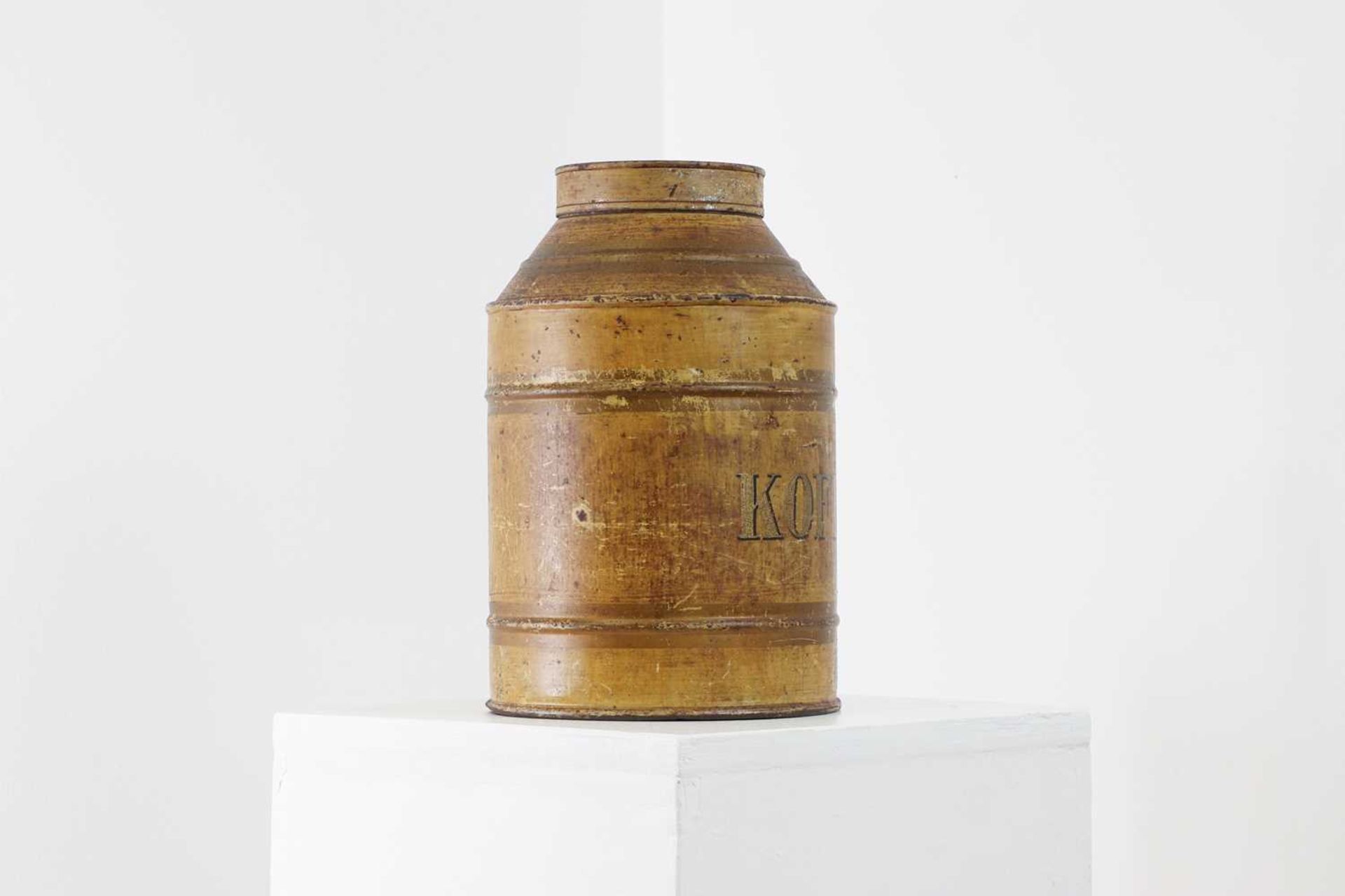 A painted toleware coffee canister, - Image 3 of 7