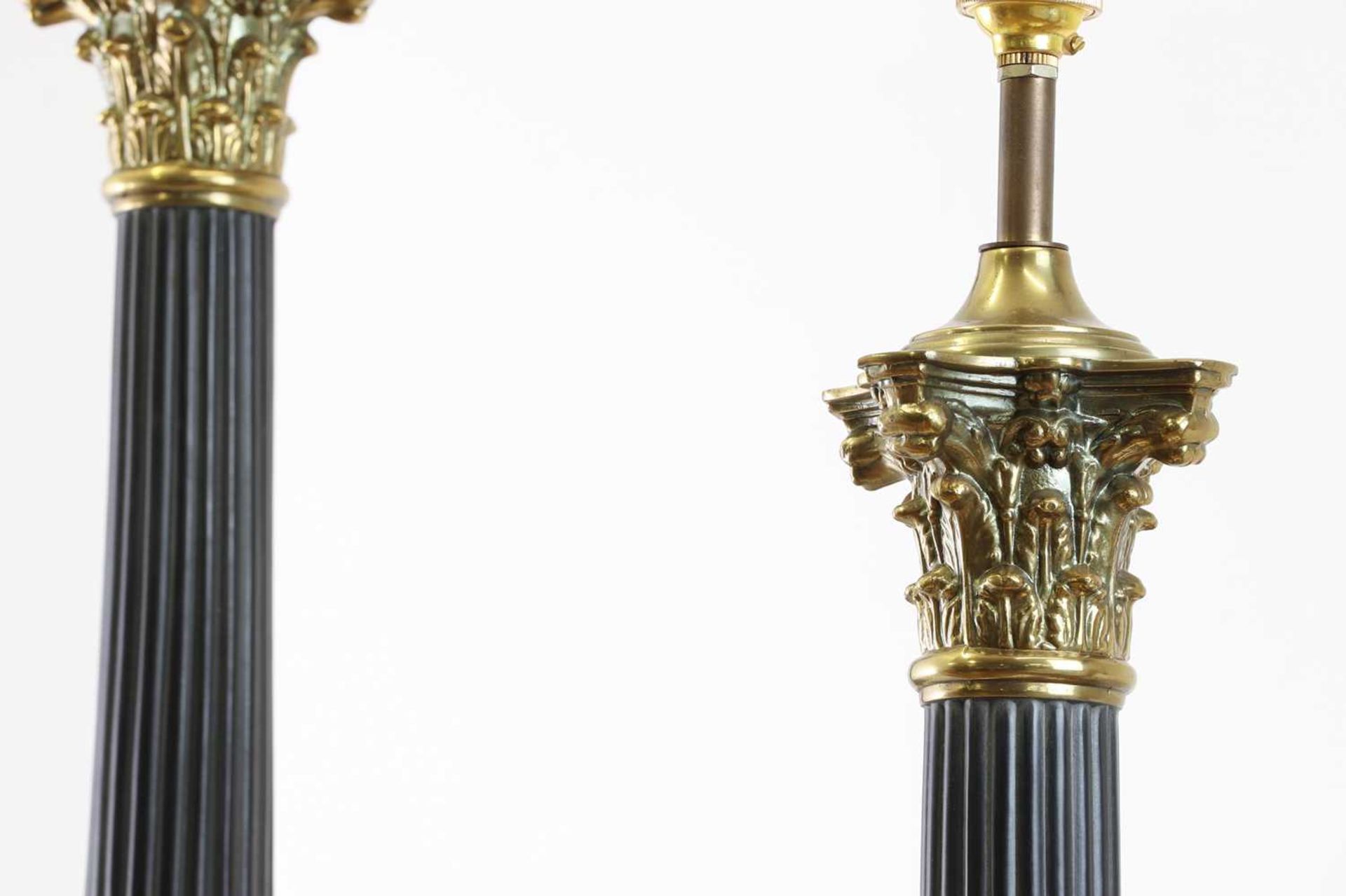 A pair of patinated and gilt-metal column table lamps - Image 4 of 10