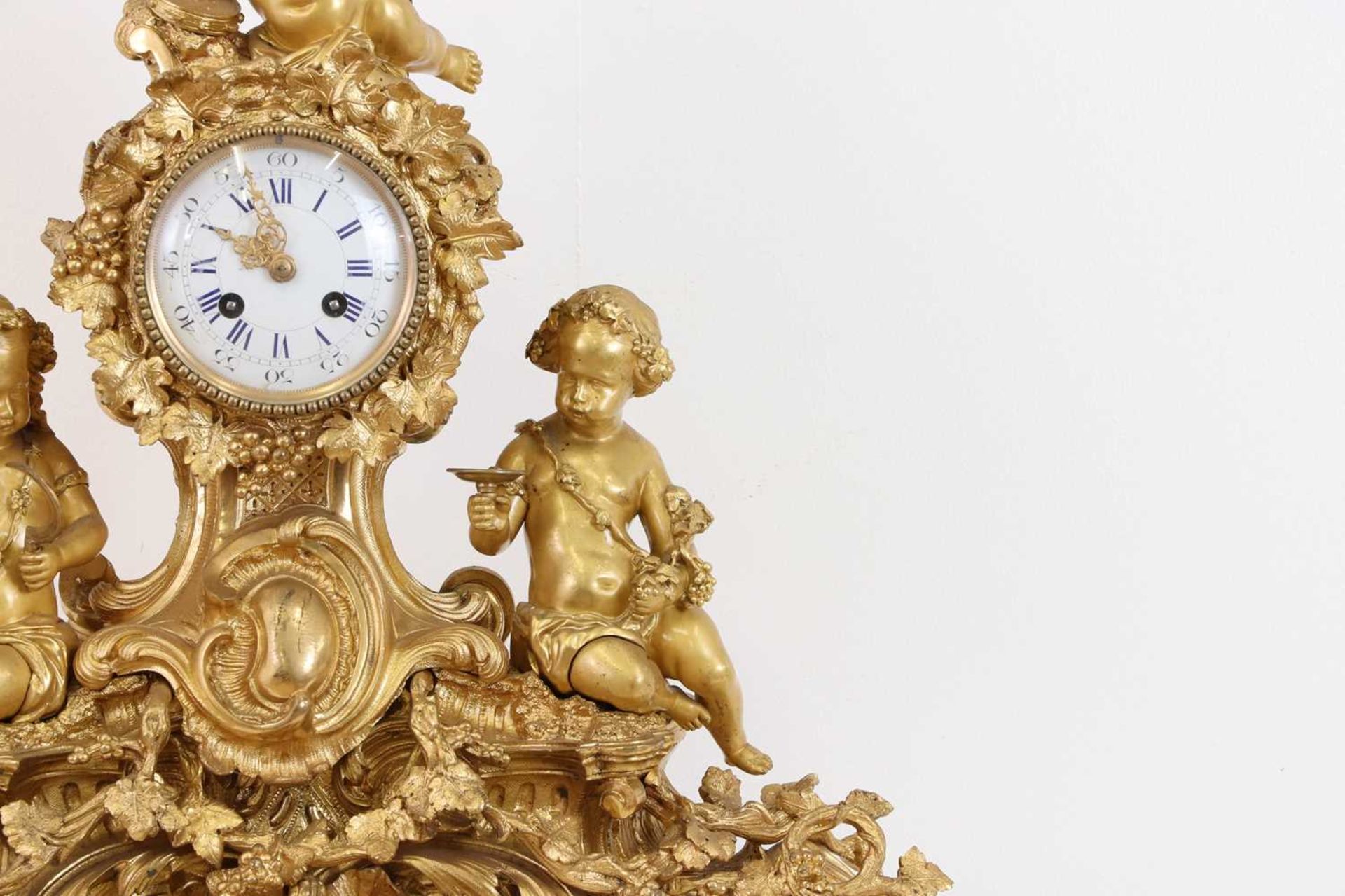 A gilt-bronze mantel clock, - Image 5 of 21