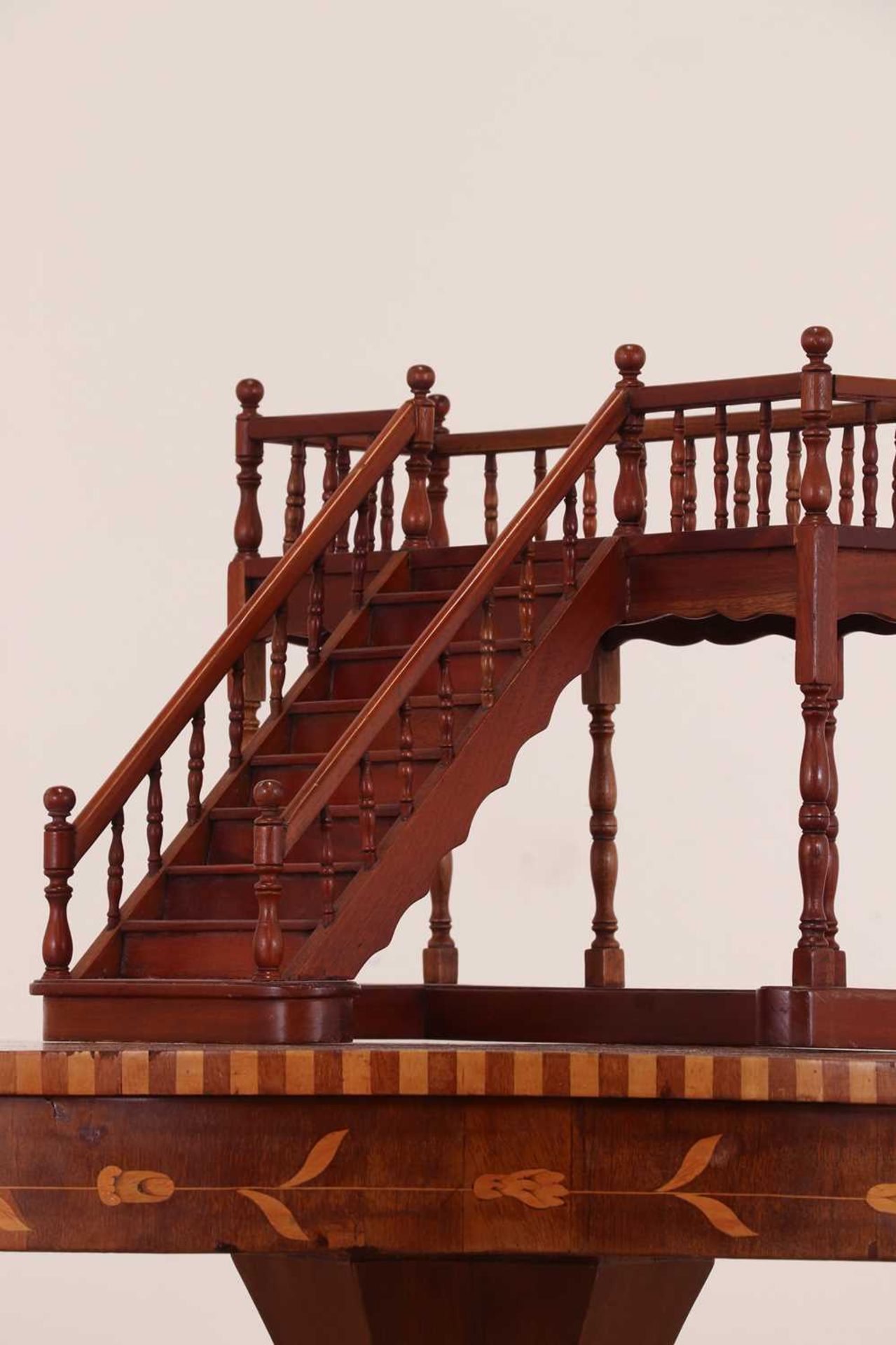 Two wooden architectural models of staircases, - Bild 10 aus 39