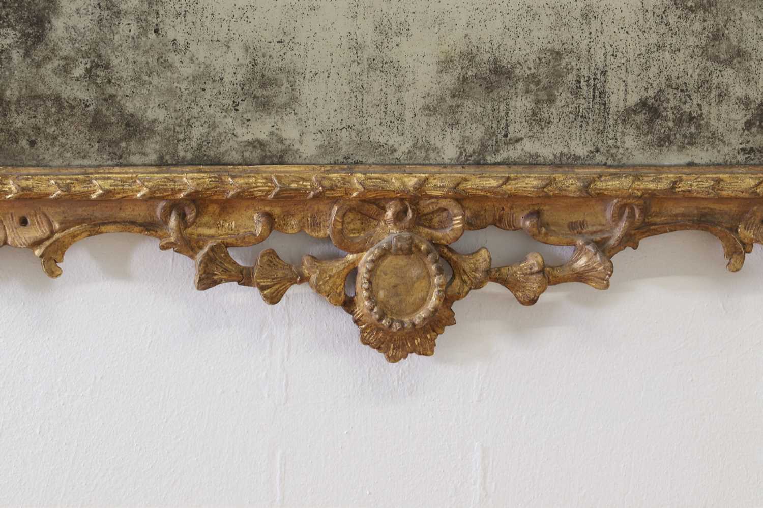 A carved giltwood and gesso pier mirror, - Image 4 of 27