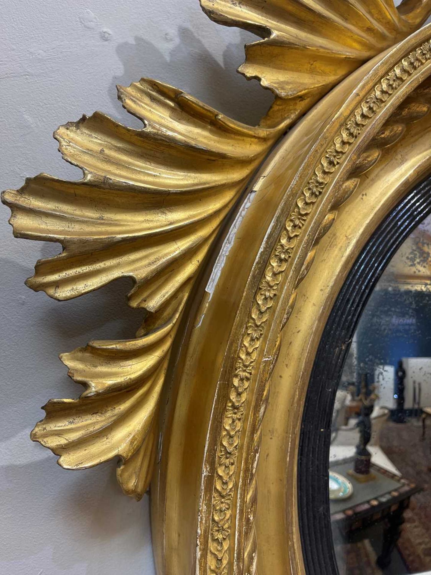 A Regency carved giltwood convex mirror, - Image 9 of 17