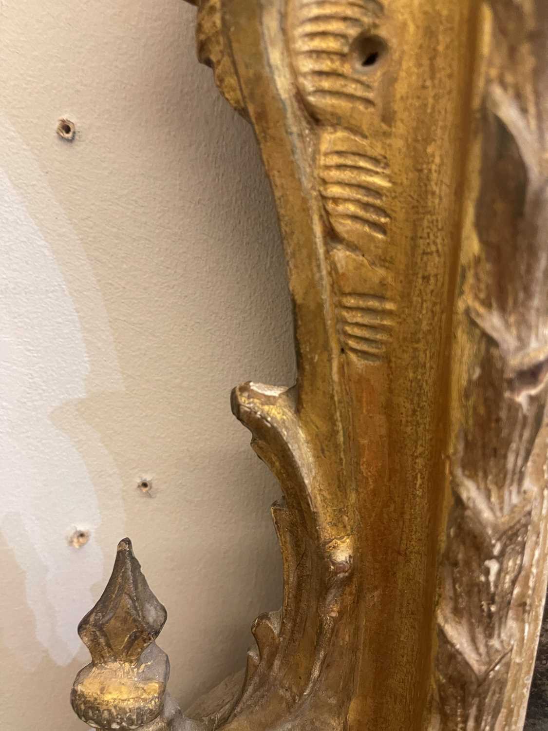 A carved giltwood and gesso pier mirror, - Image 27 of 27