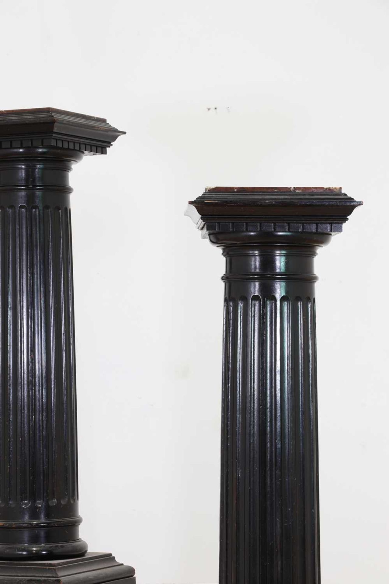 A pair of ebonised wooden columns, - Image 2 of 8
