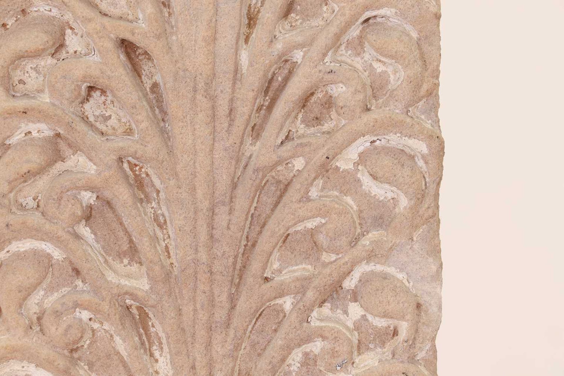 A Mughal red sandstone pilaster - Image 7 of 7