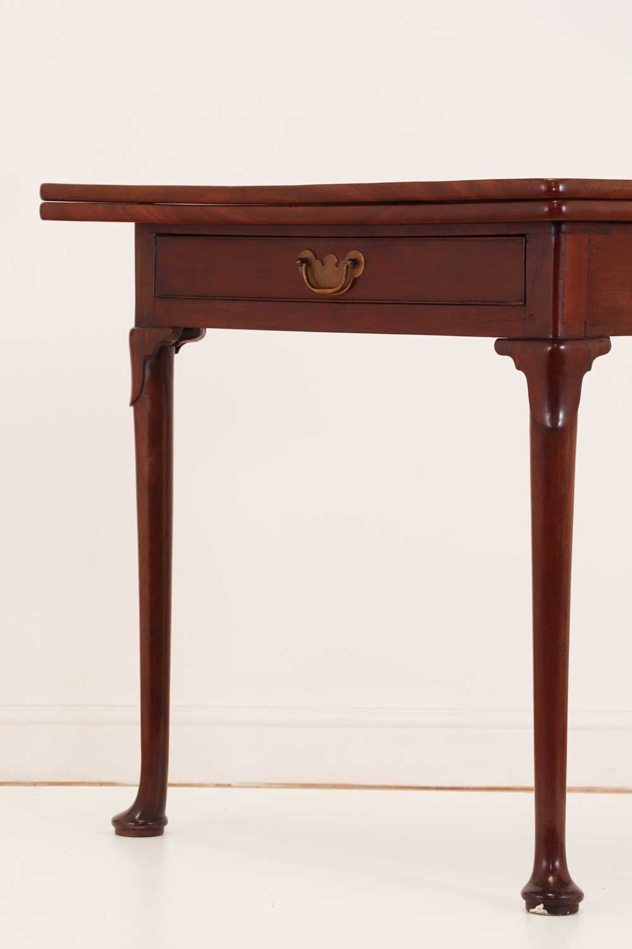 A mahogany triangular tea table, - Image 6 of 37