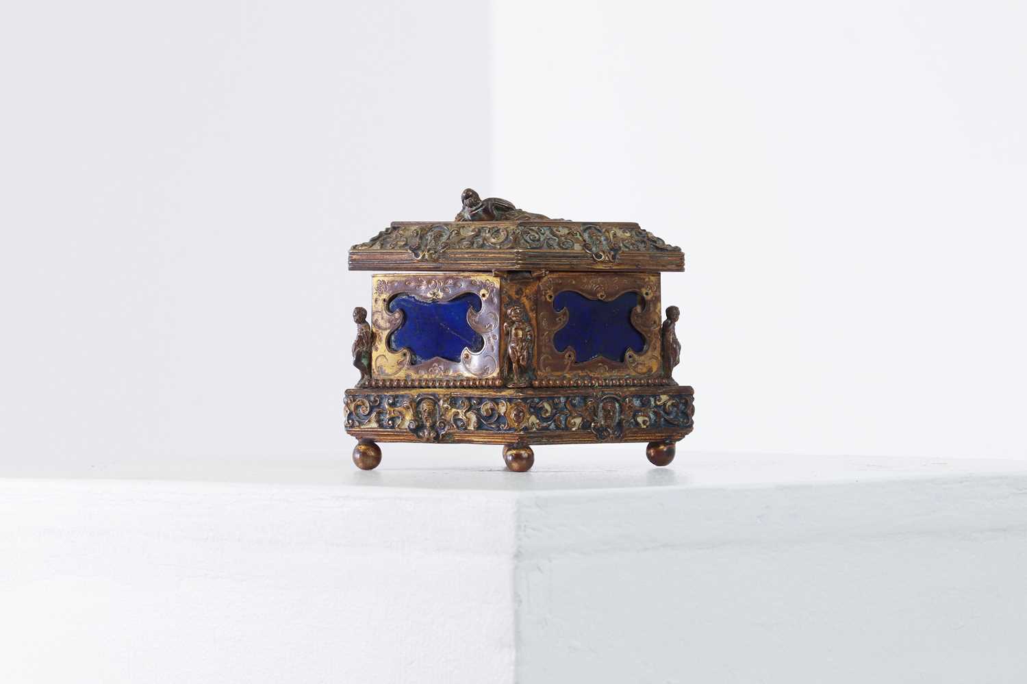 A lapis lazuli and gilt-metal box, - Image 2 of 13