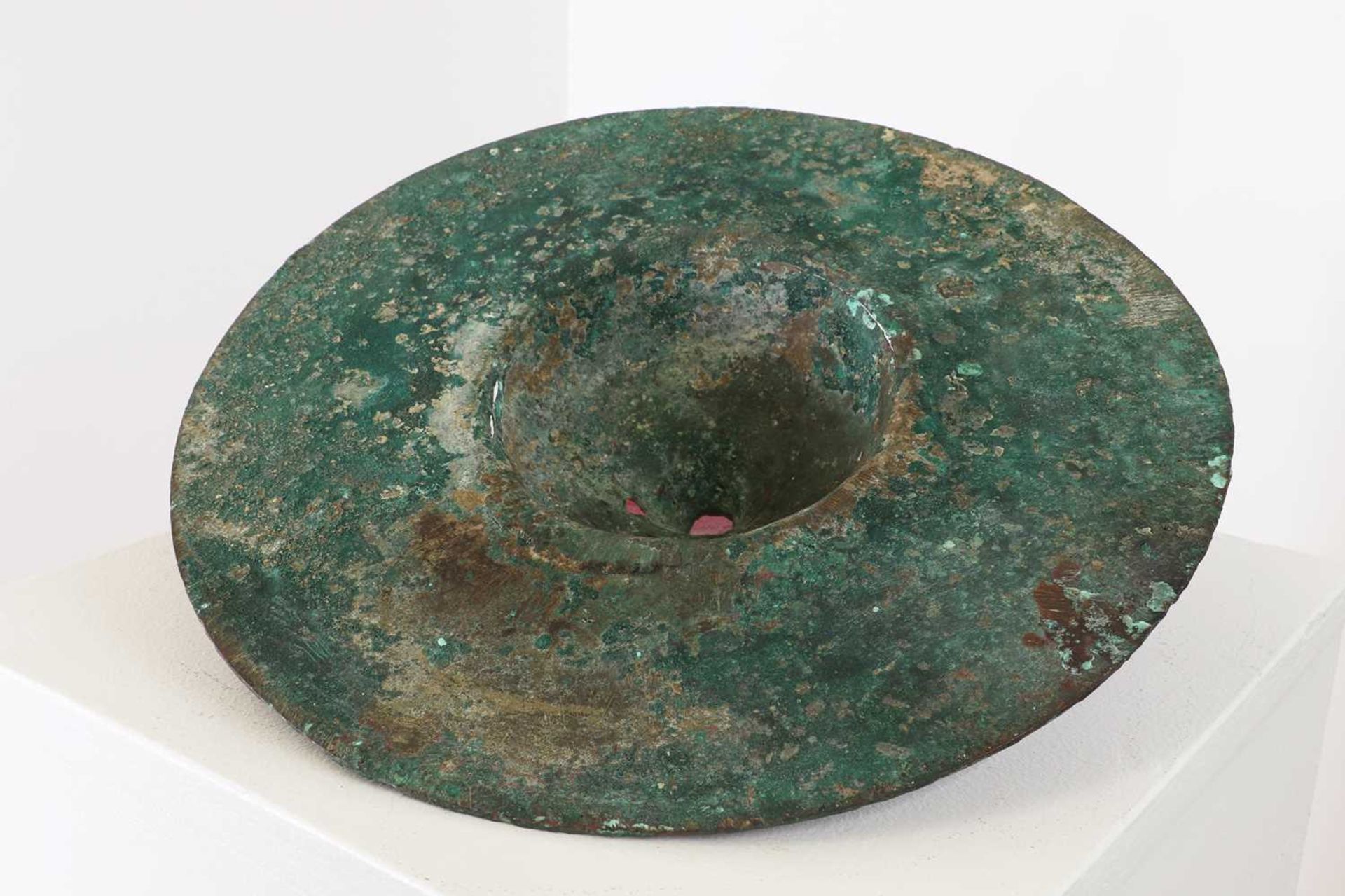 An Islamic bronze buckler, - Image 4 of 5
