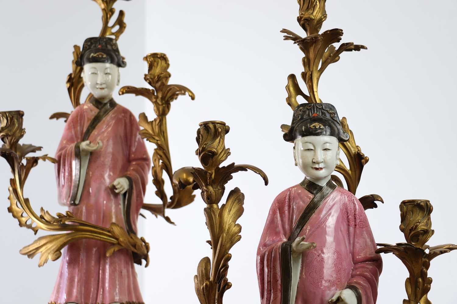 A pair of export famille rose porcelain figures of court officials, - Image 2 of 35