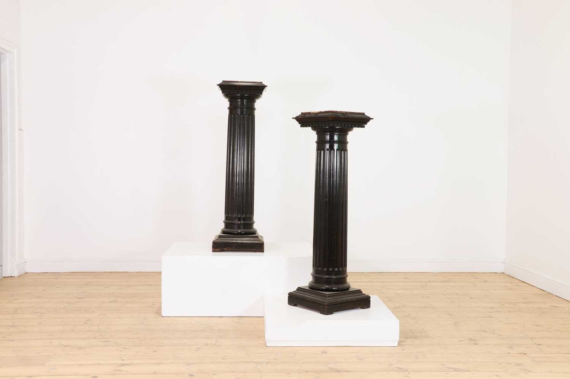 A pair of ebonised wooden columns, - Image 5 of 8