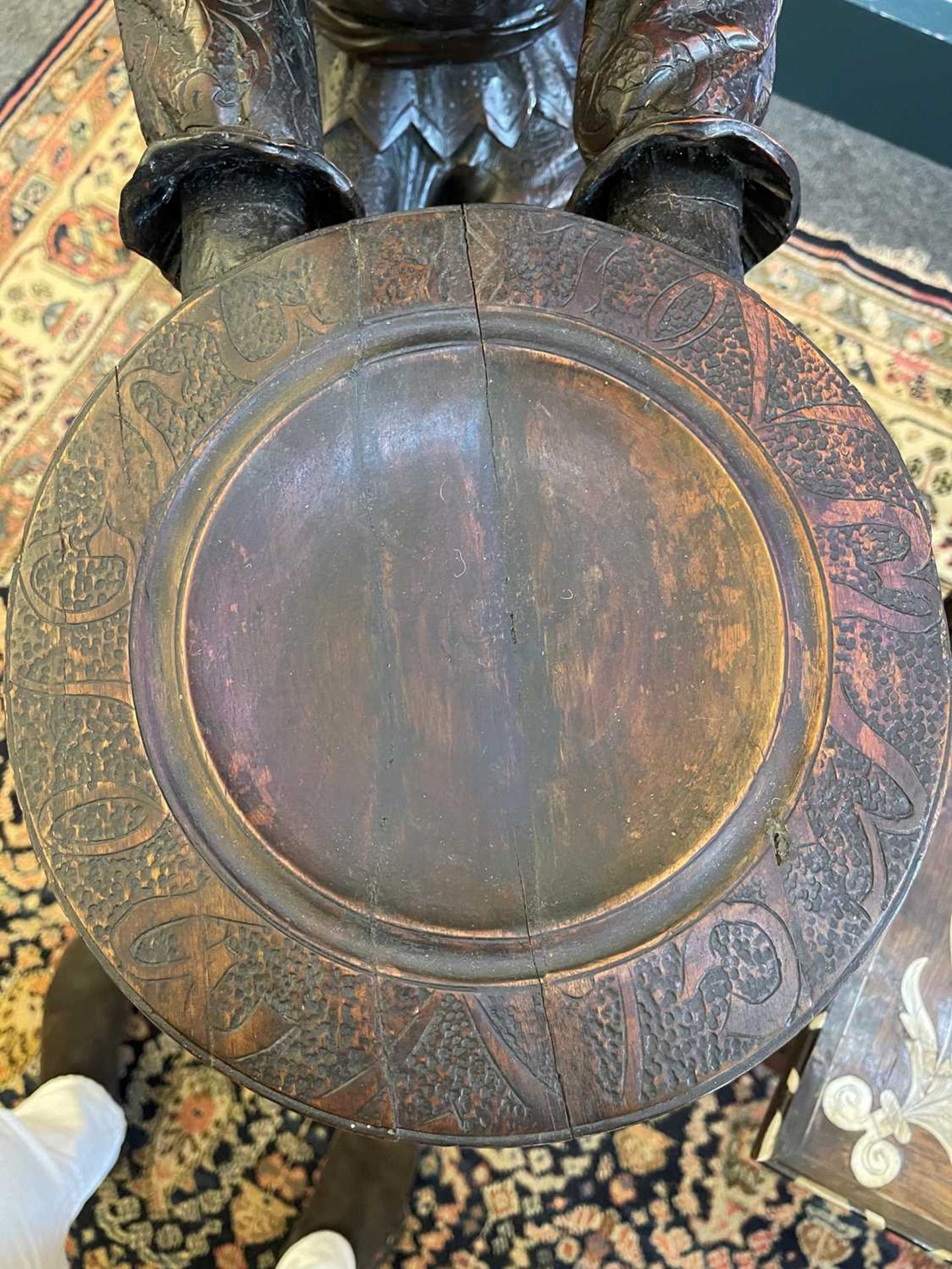 A pair of large carved walnut monkey waiters - Image 45 of 48